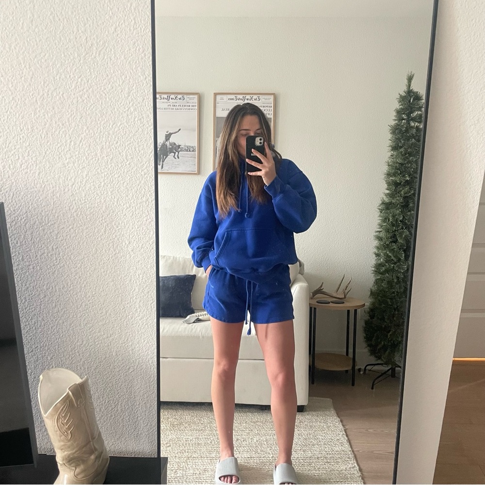 Aritzia TNA sweatfleece cozy fleece boyfriend fit L